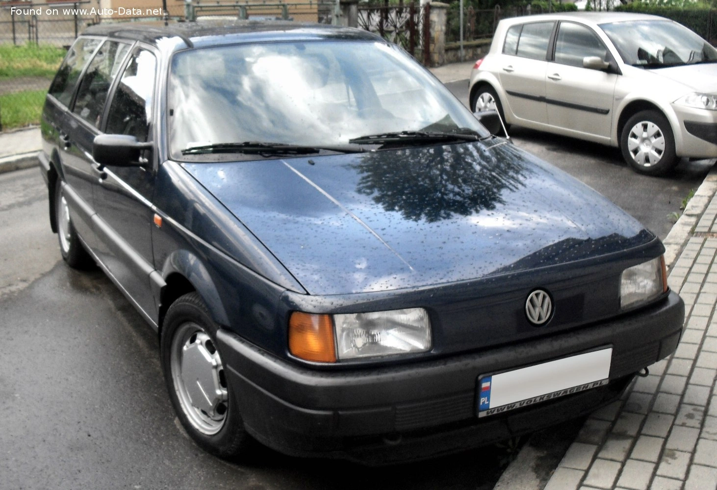 1988 Volkswagen Passat 2.0 16V (136 bg)