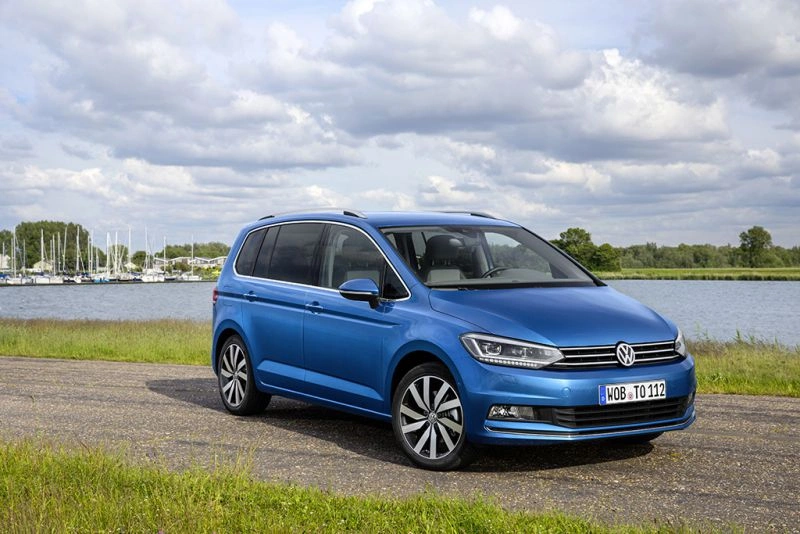 2015 Volkswagen Touran 1.6 TDI (115 bg) DSG