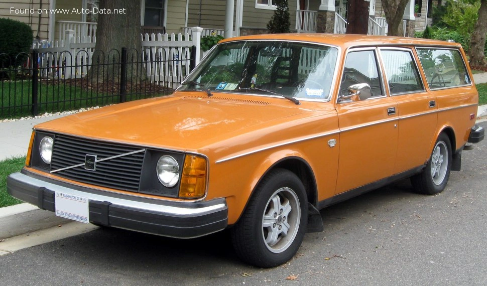 1974 Volvo 240 2.3 (110 bg)