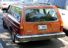 Volvo 2.7 (140 bg) (1974)