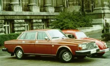 1974 Volvo 260 2.7 (148 bg) 4