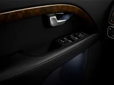 Volvo 2.0 D3 (136 bg) (2013)