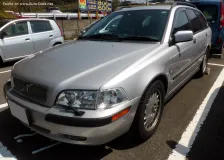 1995 Volvo V40 1.9 TD (90 bg) 4