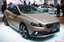 Volvo 2.0 D4 (177 bg) (2013)