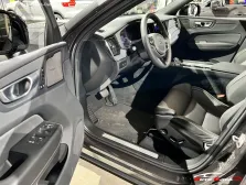 2021 Volvo XC60 Recharge 2.0 T8 (310 bg) Plug-in Hybrid AWD Geartronic 5