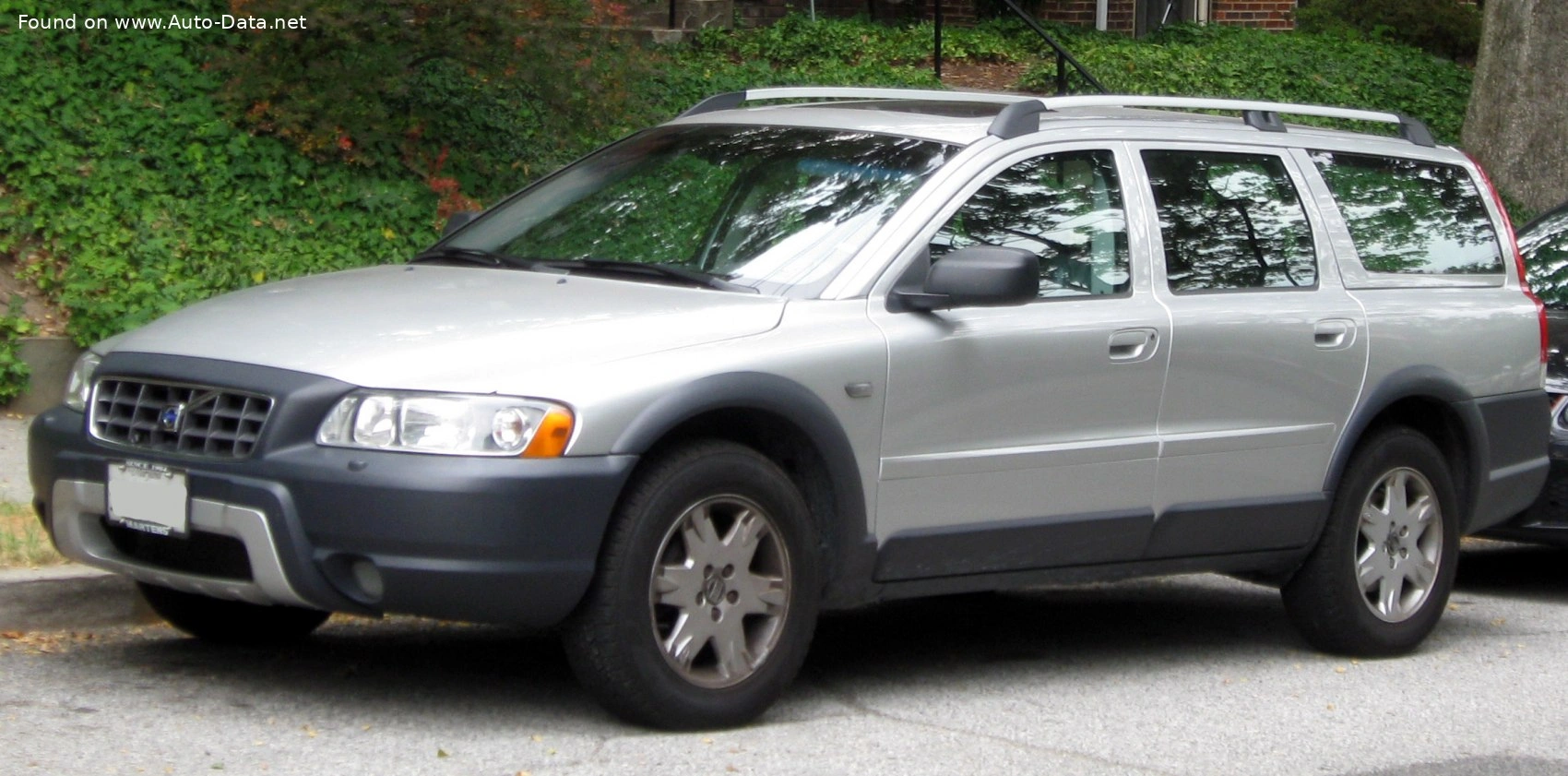 Volvo XC70 XC70 I (facelift 2004)